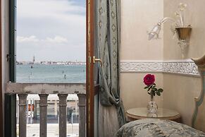 Hotel Riviera