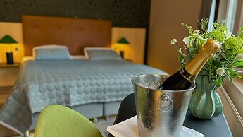 Hotel Lautrup Park