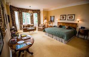 Inverlochy Castle