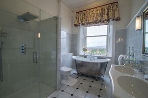 Inverlochy Castle