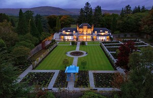 Inverlochy Castle