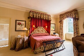 Inverlochy Castle