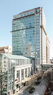 Delta Hotels by Marriott Vancouver Downtown Suites