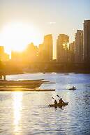 Delta Hotels by Marriott Vancouver Downtown Suites