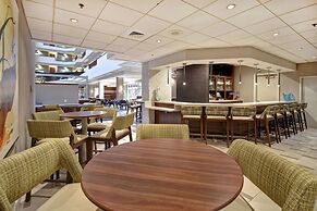 Embassy Suites Charleston