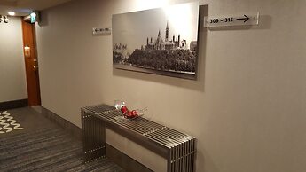 Ottawa Embassy Hotel