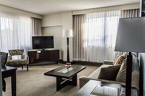 Ottawa Embassy Hotel