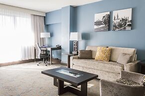 Ottawa Embassy Hotel