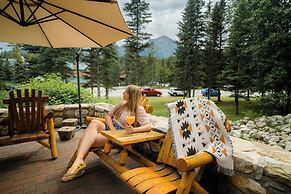Lake Louise Inn