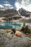 Lake Louise Inn