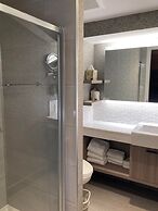 Lake Louise Inn