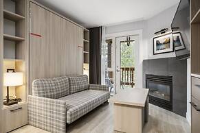 Lake Louise Inn