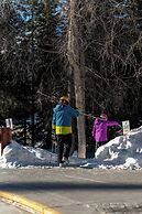 Lake Louise Inn