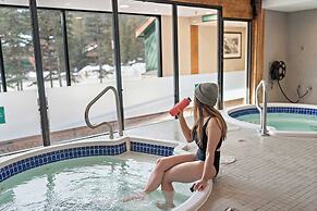 Lake Louise Inn