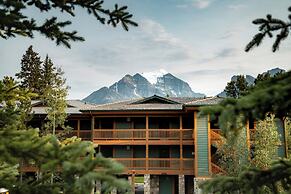 Lake Louise Inn