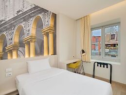 B&B Hotel Milano Central Station