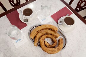 Virgen de los Reyes Hotel
