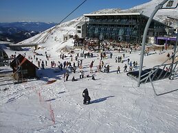 Anemolia Mountain Resort