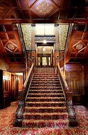 Macdonald Norwood Hall Hotel