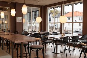 Home Hotel Grimstad
