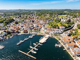 Home Hotel Grimstad