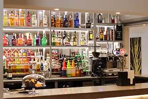 Best Western Premier Heronston Hotel & Spa
