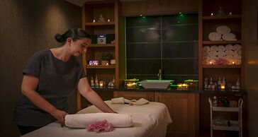 Best Western Premier Heronston Hotel & Spa
