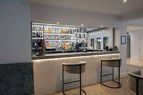 Best Western Premier Heronston Hotel & Spa
