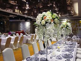 Avani Ratchada Bangkok Hotel