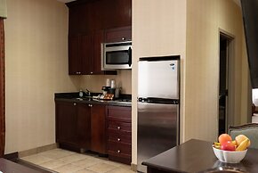 Best Western Plus Bowmanville