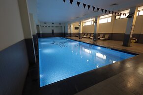 Ani Plaza Hotel