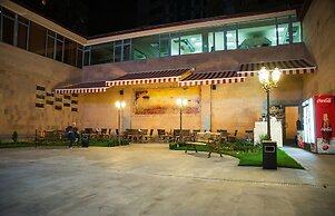 Ani Plaza Hotel