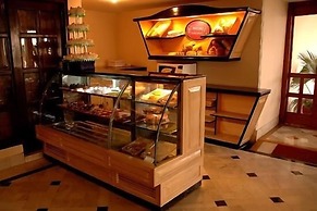 Hotel Madhuban