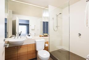 The Old Woolstore Apartment Hotel