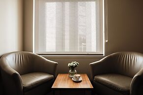 The Old Woolstore Apartment Hotel