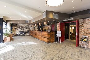 The Old Woolstore Apartment Hotel