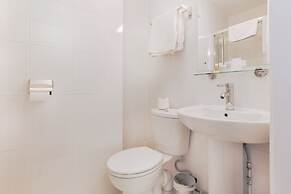 London Town Hotel