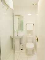 London Town Hotel
