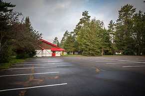 Lumberjack Inn