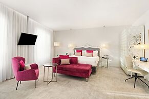 The Morgan Hotel