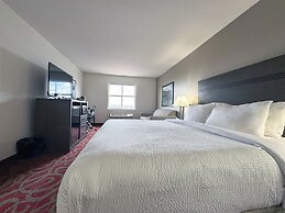 Ramada by Wyndham Sherwood Park