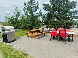 Ramada by Wyndham Sherwood Park