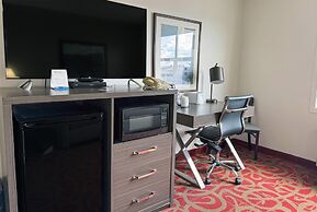 Ramada by Wyndham Sherwood Park