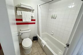 Ramada by Wyndham Sherwood Park