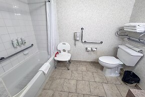Ramada by Wyndham Sherwood Park