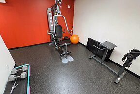 Ramada by Wyndham Sherwood Park