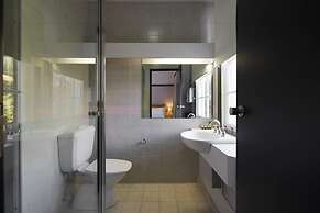 Brassey Hotel