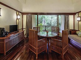 Novotel Bogor Golf Resort & Convention Center