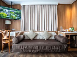 Novotel Bogor Golf Resort & Convention Center