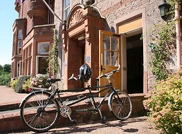 Dryburgh Abbey Hotel